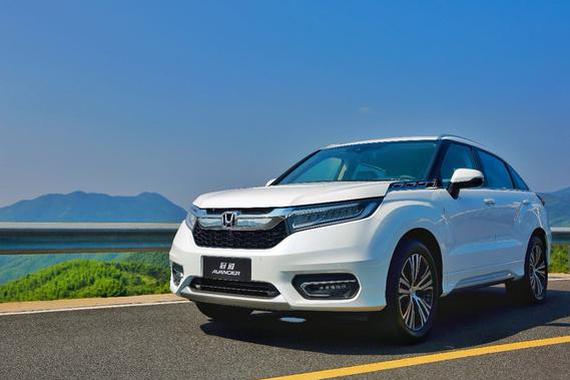 三款要排队买的SUV究竟谁最值得“加价”