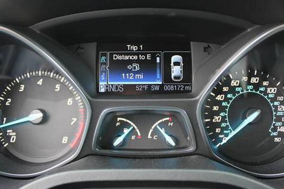 油表指针忽高不低，车辆真的有大故障了？