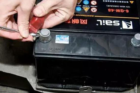 费时又费钱，别在4S店做这几项保养！