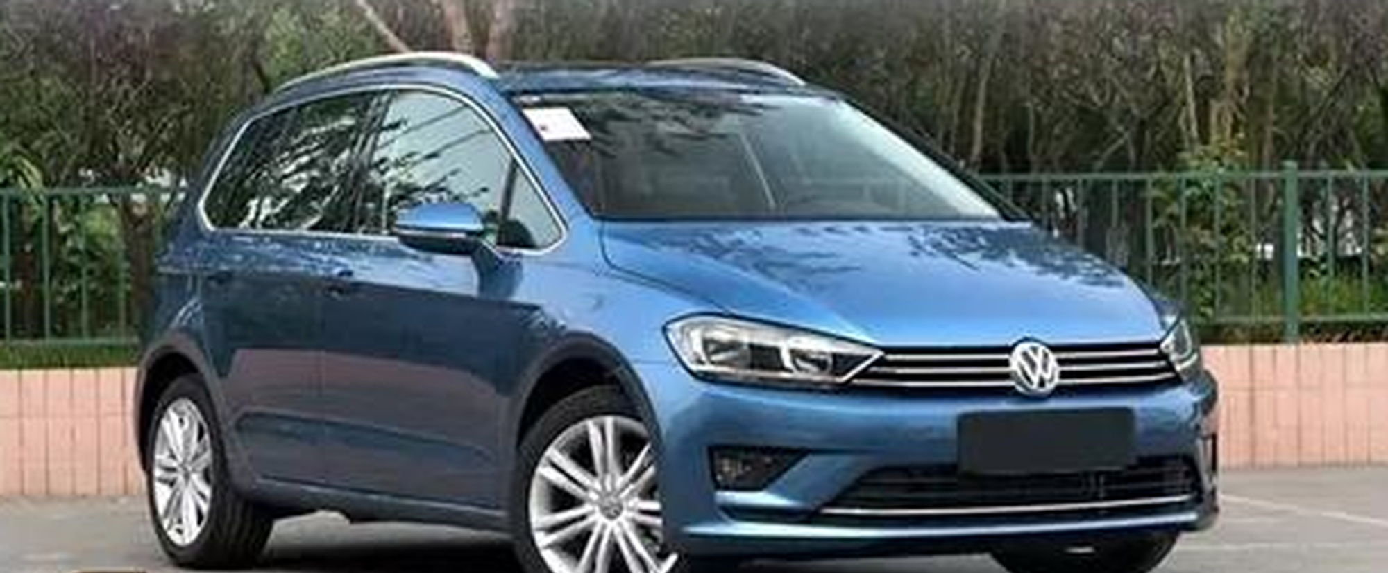 想要轿车的操控SUV的大空间？满足你！