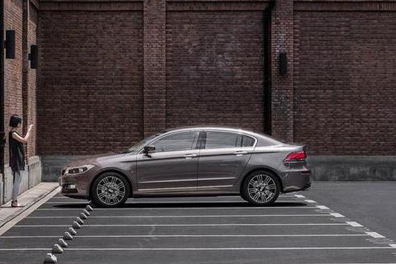 不想烂大街又要品质好，15万买家轿怎么挑