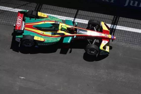 Formula E奥迪撞车后上演惊天逆转