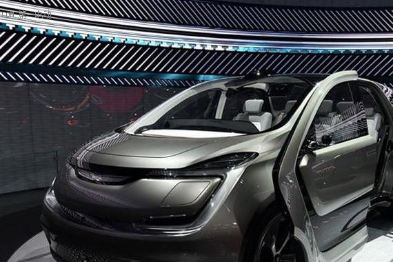 克莱斯勒Portal纯电动概念车亮相上海车展