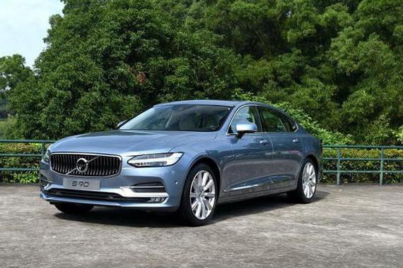 长5米标配自动驾驶，安全胜BBA