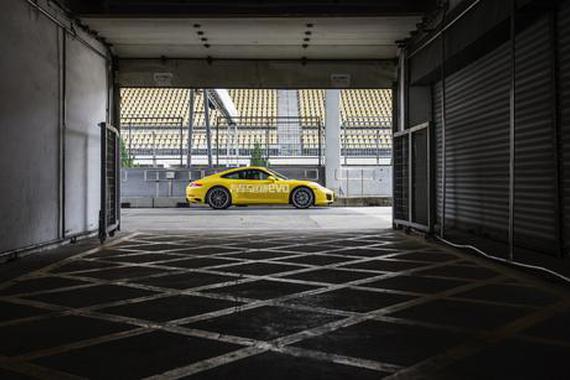 保时捷新款911 Carrera赛道之旅