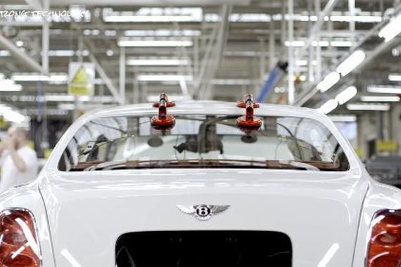 视频：豪车宾利慕尚是如何组装的