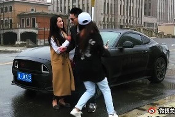 视频：跑车竟然隐藏“巨大商机”！