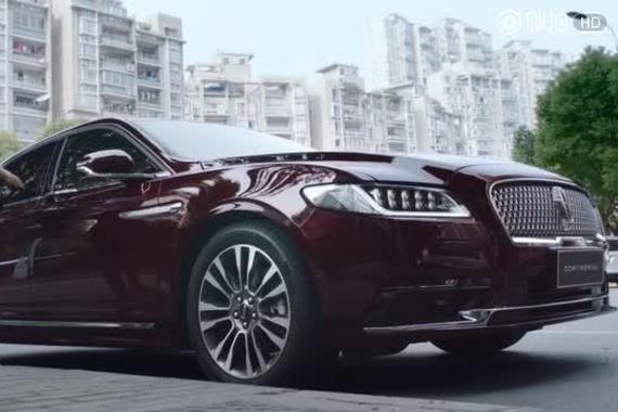 大黄蜂看了会流泪 林肯有点肆无忌惮了