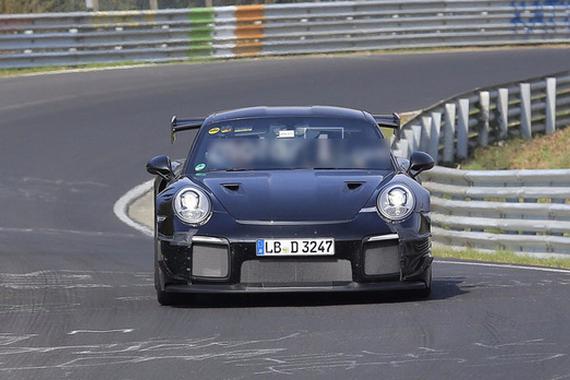 新款保时捷911 GT2谍照 破百仅需2.5秒