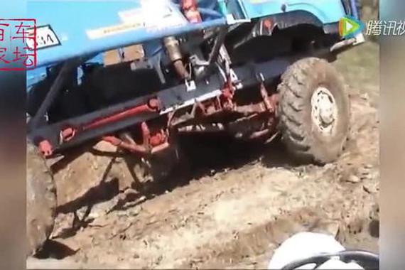 视频：看看国外的农民怎么玩车的？