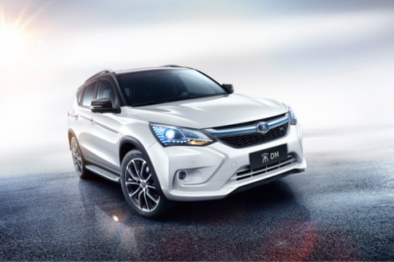 比亚迪宋DM/宋EV300上市 宋家族完成全擎全动力布局