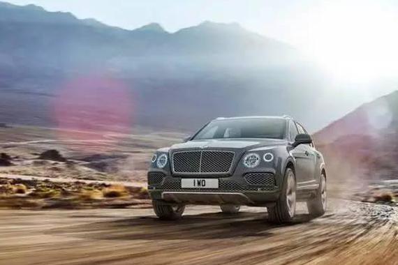 啥？它中控台的一个表等于三辆奥迪Q7