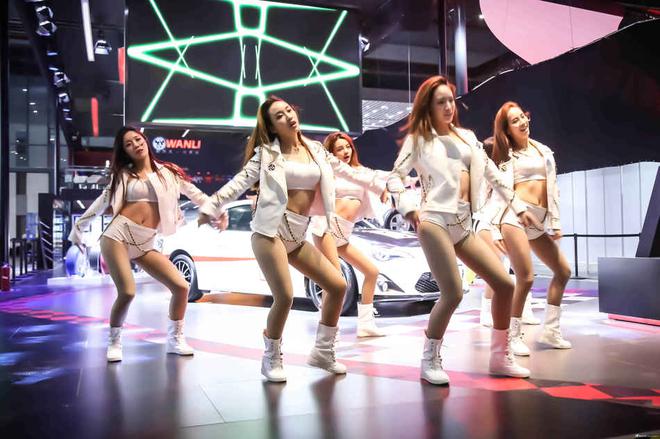 上海车展大爆料:王思聪986万买了什么车?