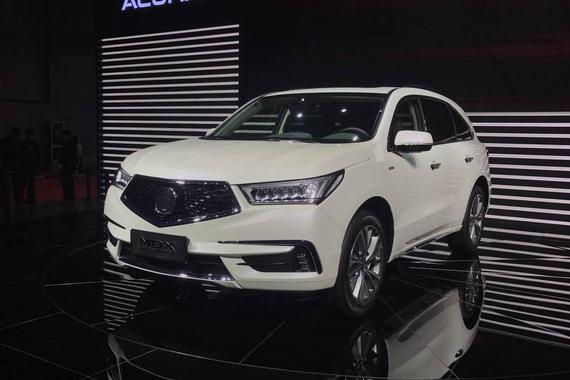 讴歌新款MDX/TLX-L亮相 全新家族式造型