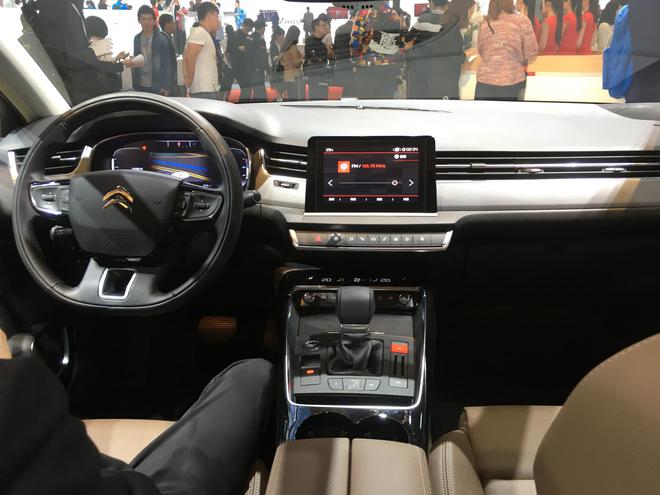 东风雪铁龙3车齐发!天逸/C5/概念车