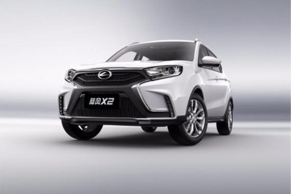 从容面对瞬息万变 陆风X2上海车展亮相