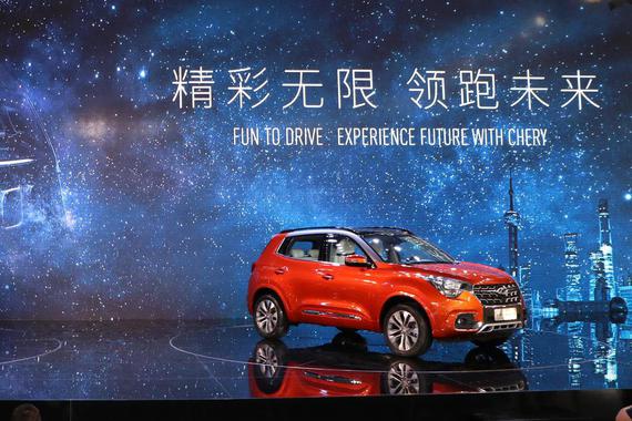 2017上海车展：比亚迪全新宋七座版亮相