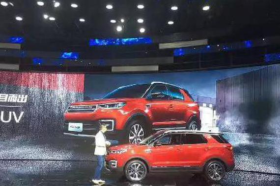 撒贝宁为长安CS55站台 最色的SUV是它