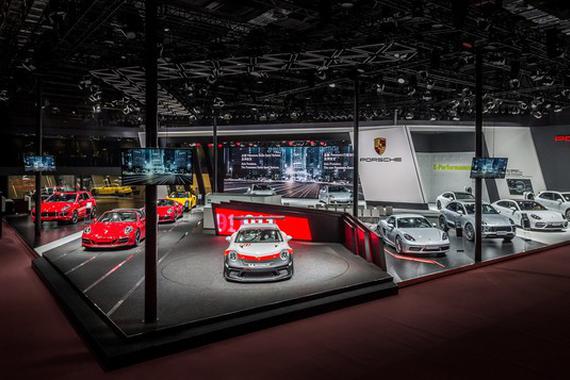 三款Panamera在2017上海车展震撼首发