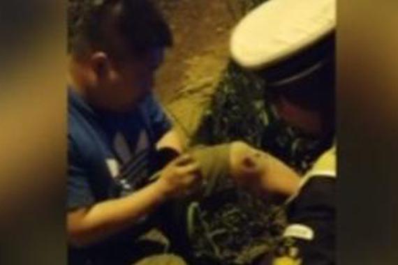 视频：为降酒精浓度 醉驾奔驰男狂吃草！