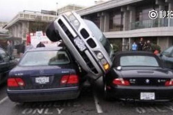 视频：车位被抢之后！报复手段层出不穷