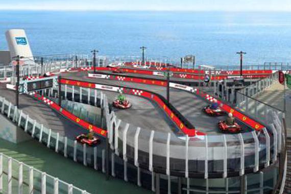 百度开放自动驾驶平台，双R晒新车