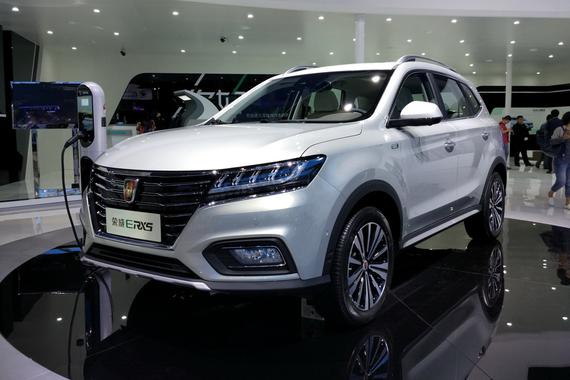 荣威RX5纯电动版亮相 2017上海车展