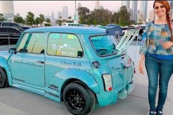 视频：罕见！价值百万的MINI车