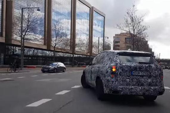 曝新款宝马X5路试谍照 或将明年正式上市