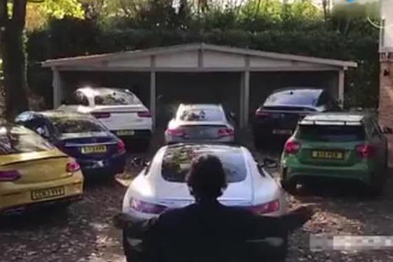 视频：音乐家指挥奔驰车进行演奏！