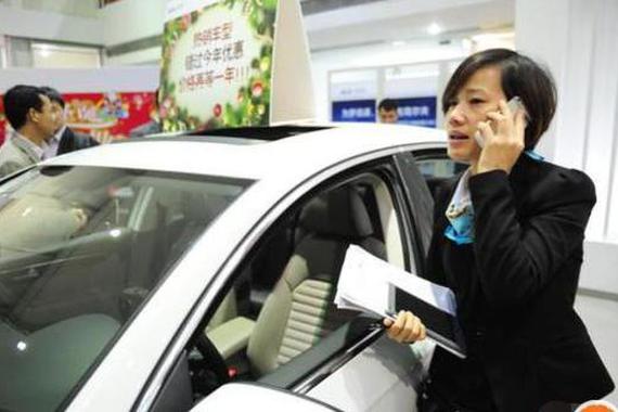 买车时不能说这4句话，销售“坑你没商量”