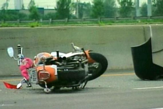 男子醉驾摩托身亡 用生命在驾车