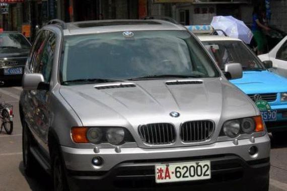 路上遇到这些车，能躲就躲