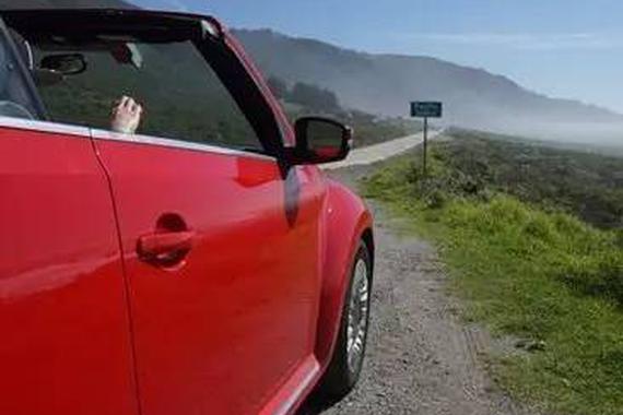 踩脚油门就能去旅游？请注意6点事项！