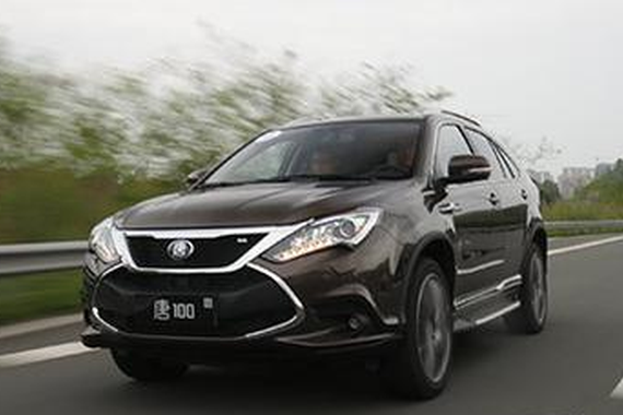 跑的不比保时捷慢 试驾比亚迪唐100车型