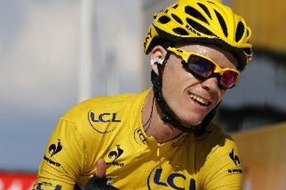 环法冠军弗洛姆遭路怒症撞车