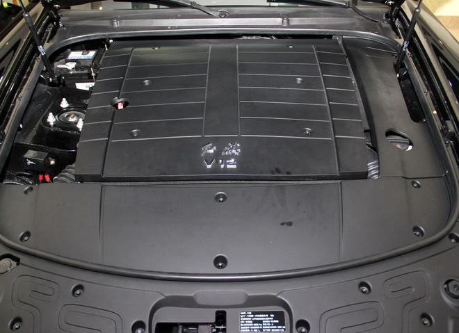 59载汽车梦 国车门面还看“红旗”!