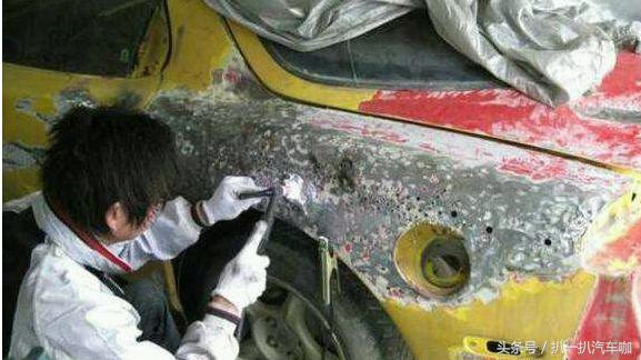 车主两千元收了辆报废跑车,改装费七万