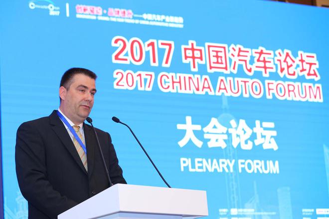 VDA主席特别代表 Dr.Thomas Meurers