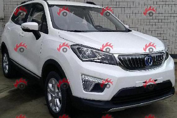 长安CS15EV第四季度上市 续航300公里