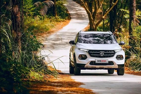 6万多买台SUV，小伙轻松“搞定”岳父大人