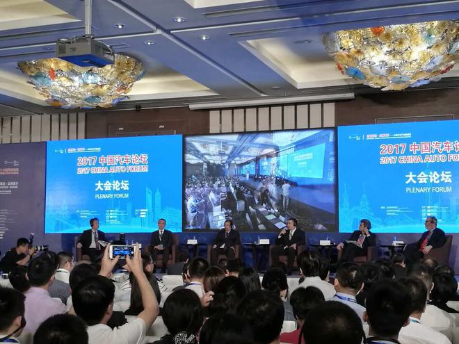 彭晓波:芯片平台对硬件升级成本巨大