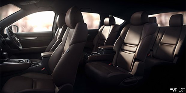 年中正式发布 疑似马自达CX-8实车曝光