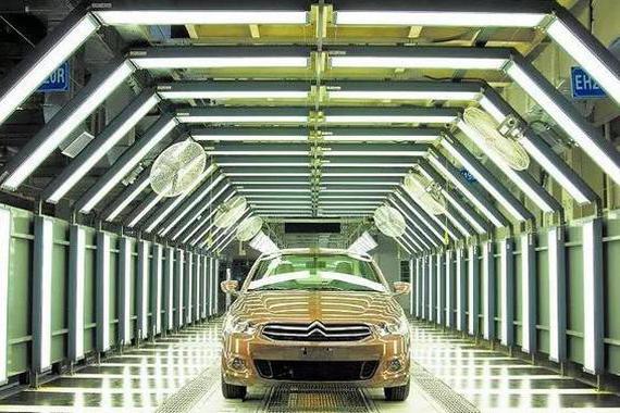 这美系车卖22万  配9AT变速箱