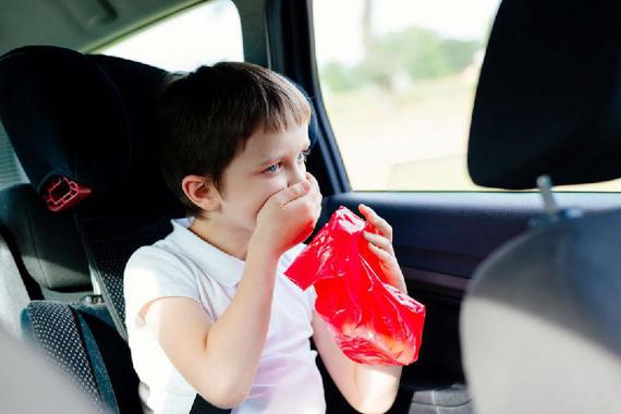 三分之二的人会晕车，怎么破？