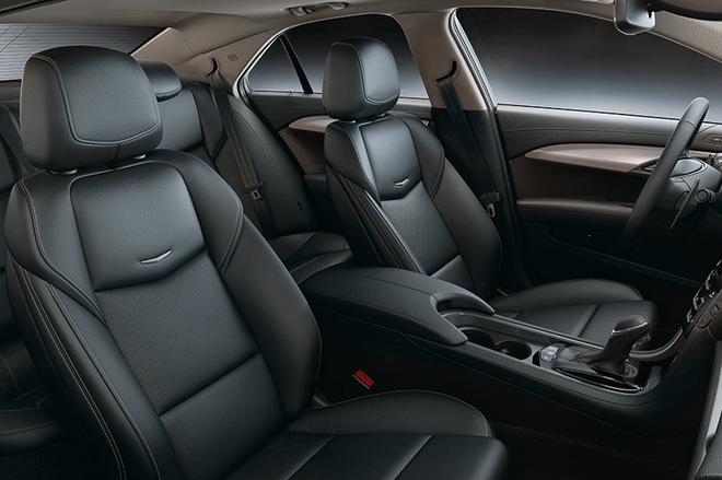 ATS Silver Moonlight Edition内饰