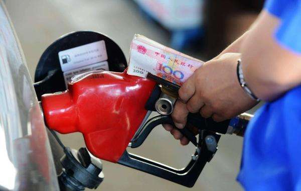 原油再减产预期推升油价 国内成品油价或迎上调