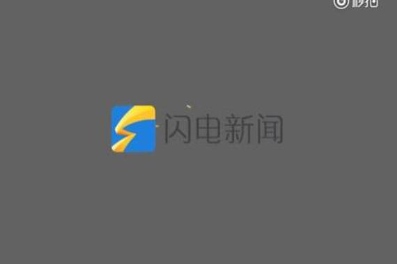 乘客突发急病，公交车秒变“救护车”