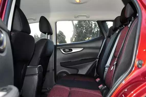 12-15万，这些大五座新车都等着你买单！