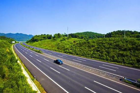 端午小长假出游，高速五招躲开夺命危机